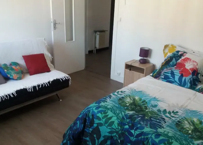 Gare * Moulins (Allier)